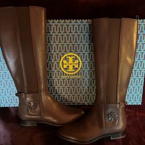 TORY BURCH Wyatt 2 Boot/Burnt Chocolate 8.5